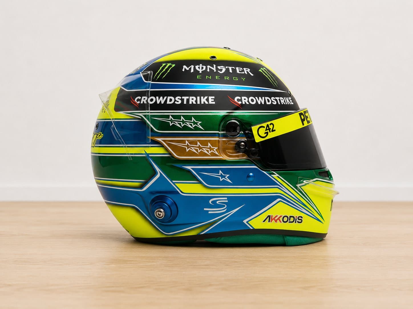 Casque Lewis Hamilton Mercedes Brésil 2023 – profil droit